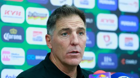 Eduardo Berizzo en conferencia de prensa