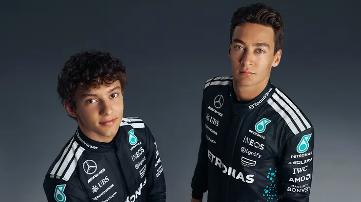 Kimi Antonelli y George Russell, pilotos de Mercedes