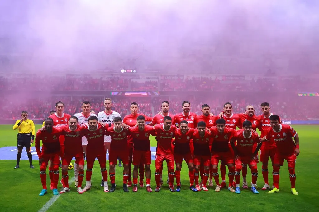 Toluca estaría en negociaciones para abandonar Televisa por TV Azteca. (Getty Images)