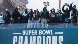 Jugadores de Philadelphia Eagles en el desfile del Super Bowl