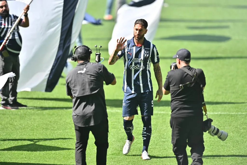 Sergio Ramos portará el gafete de capitán en Rayados [Foto: Getty]