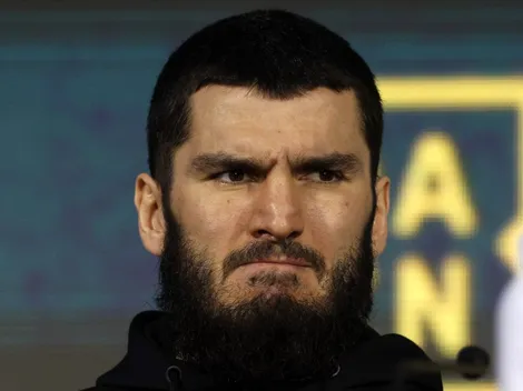 La fortuna que obtuvo Artur Beterbiev vs. Dmitry Bivol