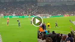 Sergio Ramos fue aclamado en su salida del campo.