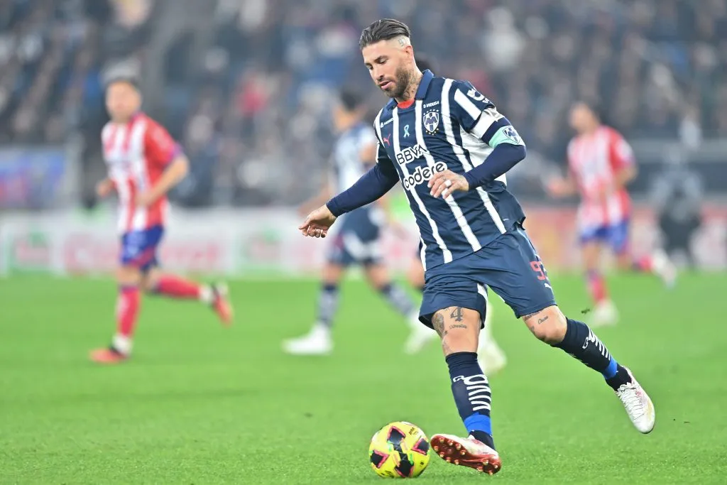 Sergio Ramos en su debut con Rayados (Getty Images)