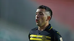 Leo Fernández no la pasa bien en Peñarol
