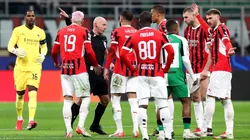Jugadores del AC Milan en el partido de vuelta de los Playoffs de Champions League contra Feyenoord