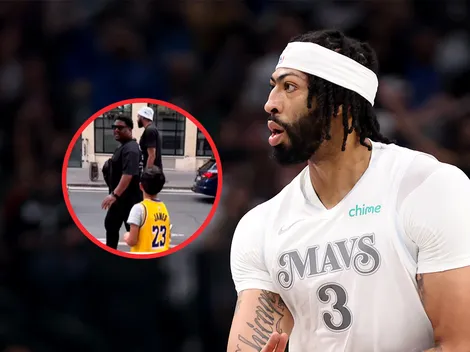 La reacción de Davis cuando un fan de Lakers le pidió un autógrafo