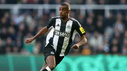 Alexander Isak no estará presente en el partido de Newcastle ante Liverpool