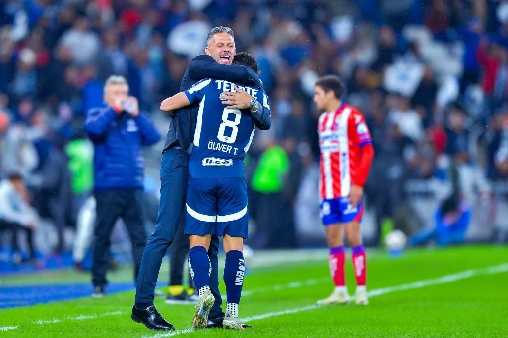 Demichelis, respaldado por sus jugadores pero no por la afición [Foto: Getty]