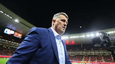 Óscar García dejó de ser el entrenador de Chivas