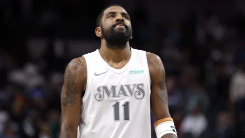 Kyrie Irving se lesionó gravemente
