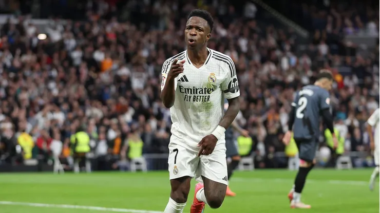 Vinícius Jr. volvió a lucirse con un tremendo gol con la camiseta del Real Madrid.