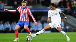 Antoine Griezmann y Rodrygo disputan la pelota en el partido de ida de los octavos de final de la Champions League entre Real Madrid y Atlético Madrid.