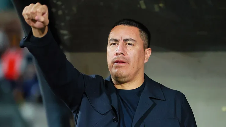 Efraín Juárez en Pumas