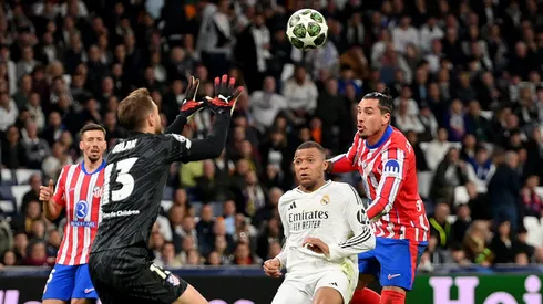Los Merengues se impusieron por 2-1 en el Estadio Santiago Bernabéu.