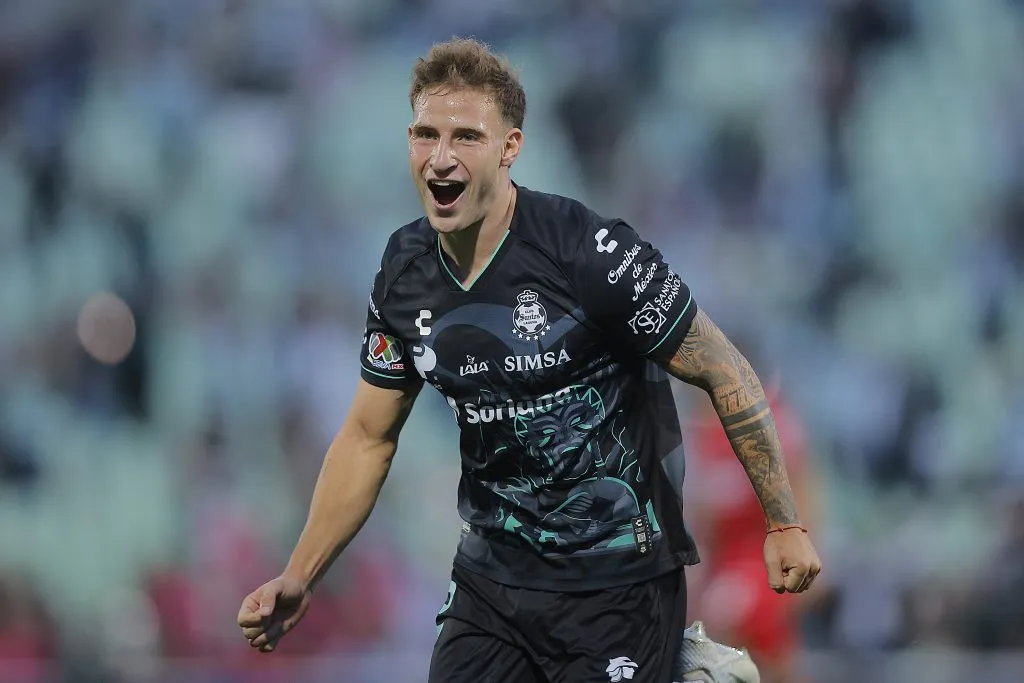 Bruno Barticciotto causará baja en Santos por una lesión muscular grado uno en el recto femoral de la pierna derecha. (Getty Images)