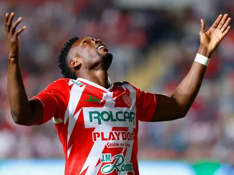 Diber Cambindo, lesionado en Nexaca: los plazos que preocupan a Larcamón