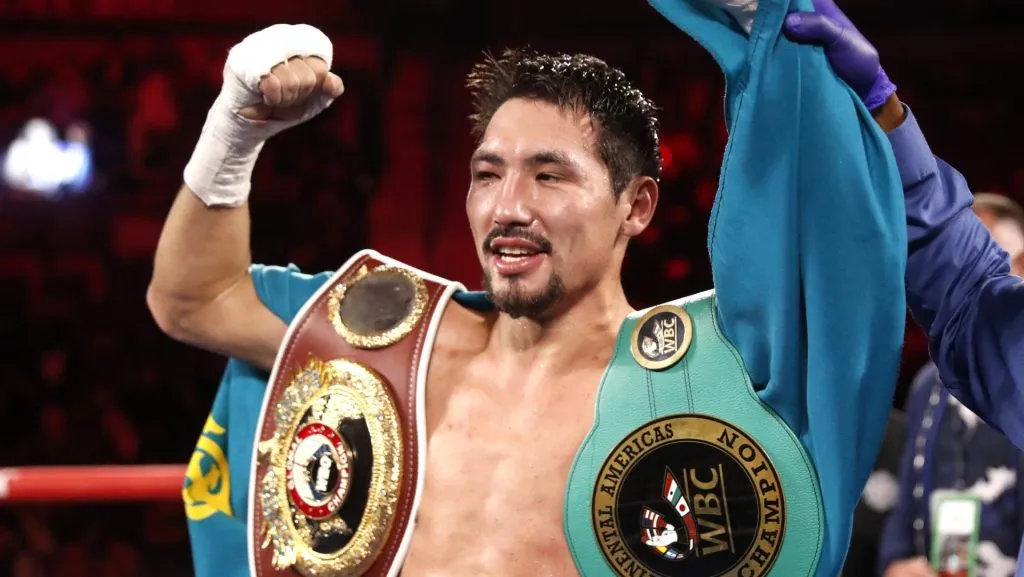 Janibek Alimkhanuly se encuentra listo para retar a Canelo Álvarez en los supermedianos. (GETTY IMAGES)