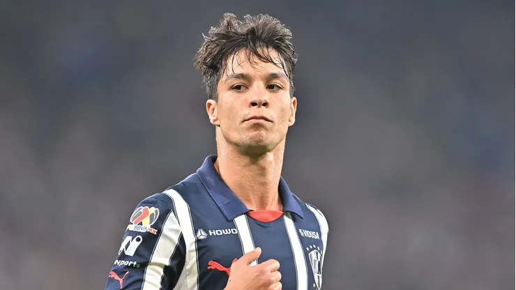 Óliver Torres es una de las figuras de Rayados