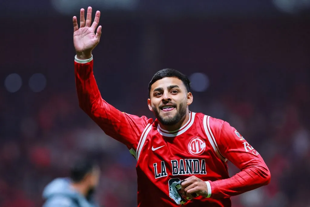Alexis Vega y un enorme presente con Toluca [Foto: Getty]