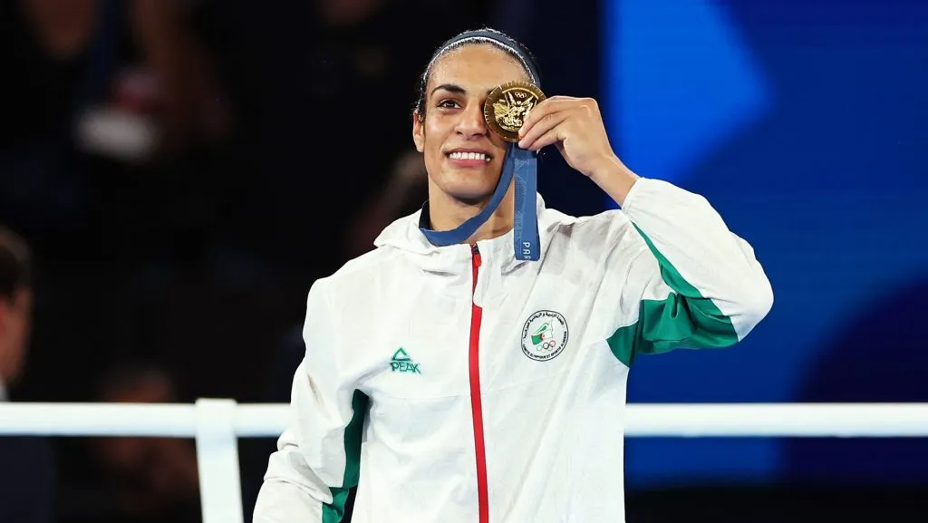 Imane Khelif obtuvo la medalla de oro en los Juegos Olímpicos de París 2024 rodeada de polémicas. (GETTY IMAGES)