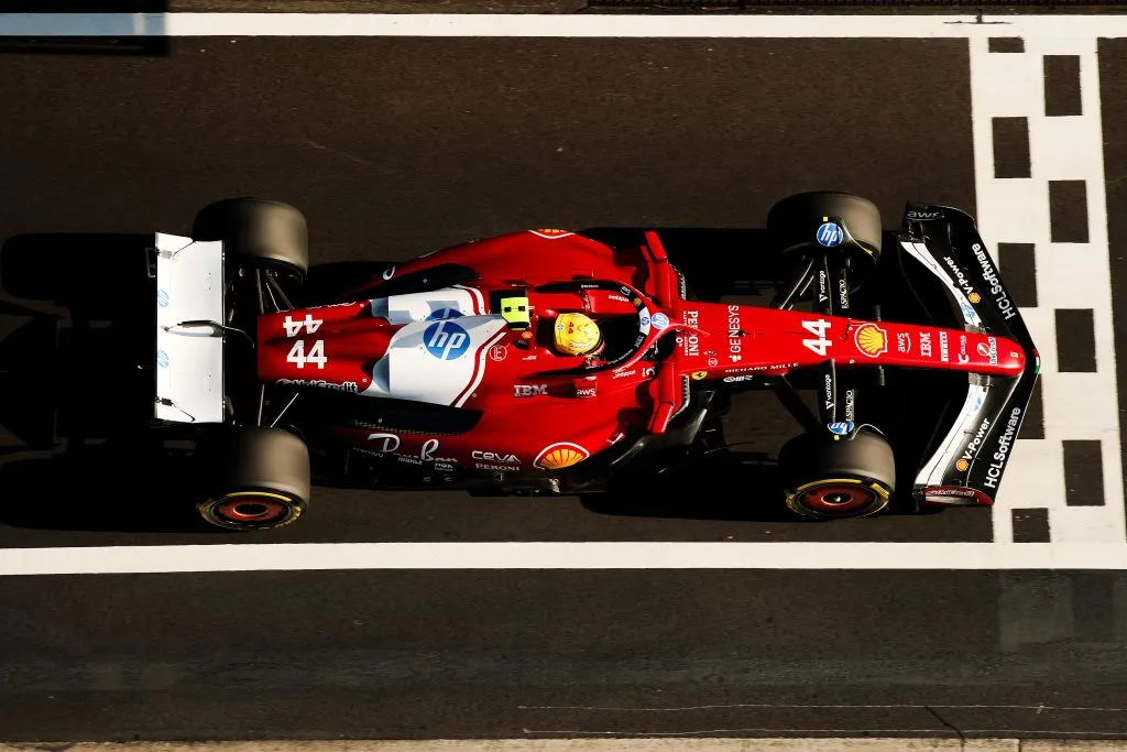 Lewis Hamilton, a bordo de su SF-25, en el Gran Premio de China 2025 (GETTY IMAGES)