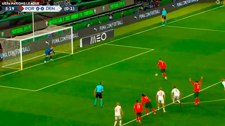 Cristiano Ronaldo falló un penal en Portugal vs. Dinamarca