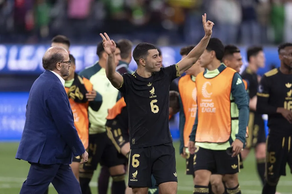 Erik Lira comenzará desde la banca por decisión de Javier Aguirre. (Imago7)