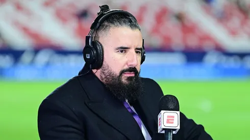 Álvaro Morales se expresó sobre la pelea de Canelo Álvarez y Terence Crawford.