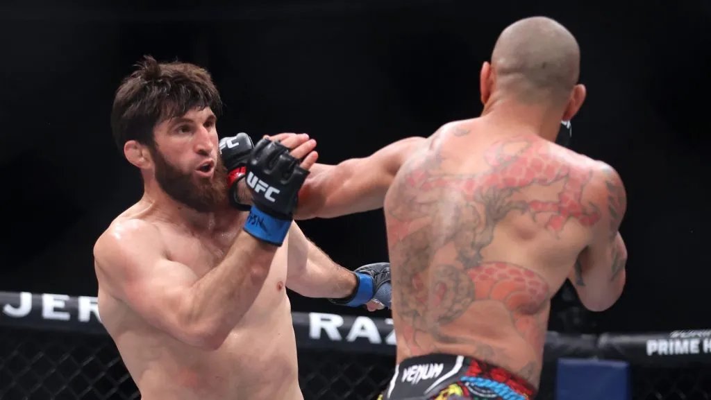Magomed Ankalaev dominó a Alex Pereira en UFC 313 y buscará repetir la historia en pocos meses. (GETTY IMAGES)