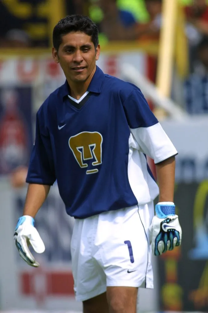 Jorge Campos en su época como portero de Pumas (JAM Media)