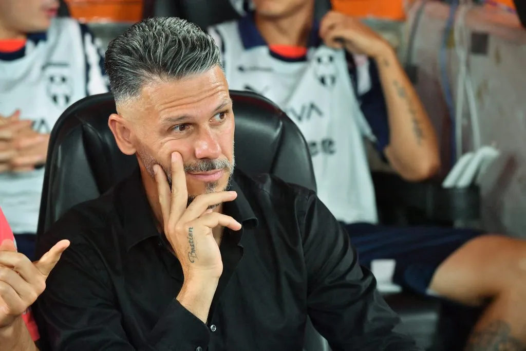 Martín Demichelis sigue como técnico de Rayados (Getty Images)