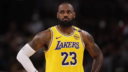 LeBron James habría tomado una decisión sobre su contrato en Los Angeles Lakers