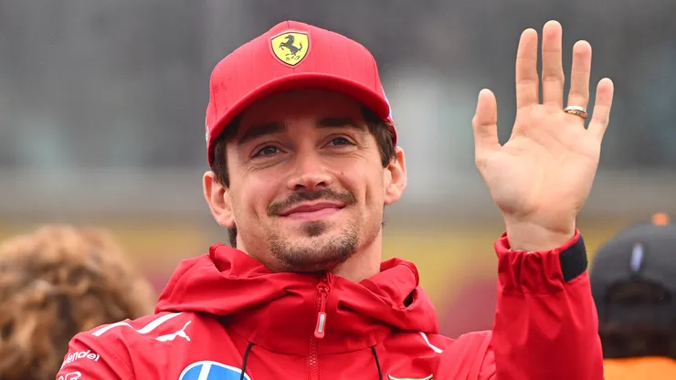 Charles Leclerc cederá su asiento en el GP de Bahréin