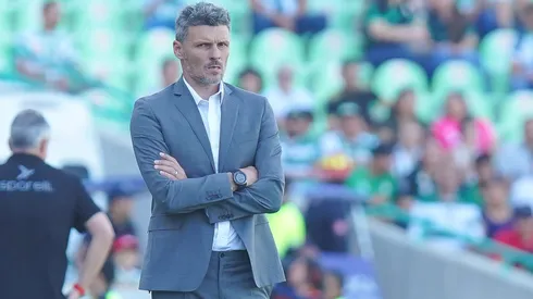 El Tano lamentó su décima derrota como DT de Santos.