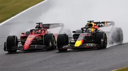 Max Verstappen y Charles Leclerc luchando cabeza a cabeza en el GP de Japón