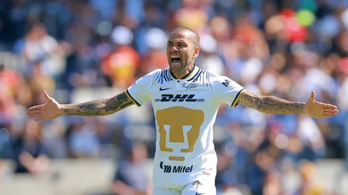 Dani Alves en Pumas