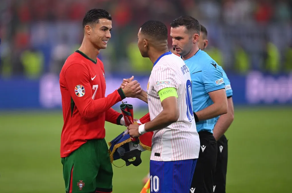 Kylian Mbappé y Cristiano Ronaldo se enfrentaron en la Eurocopa 2024 (Getty Images)