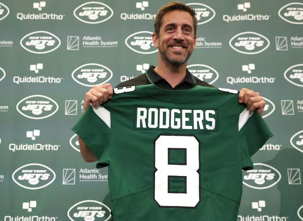Aaron Rodgers dejará atrás a los New York Jets en la temporada 2025 de la NFL (Getty Images)