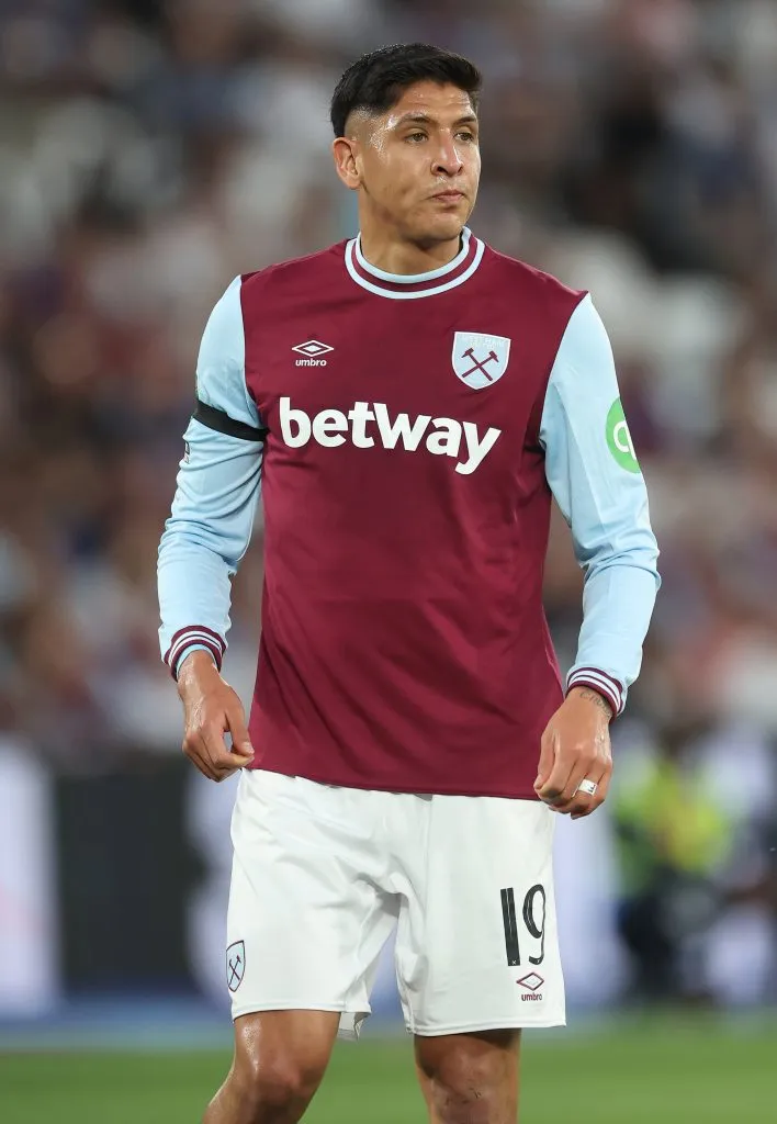 Edson Álvarez comenzará el partido en la banca. (Getty Images)