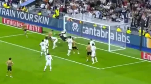 Andriy Lunin está viviendo una jornada para el olvido en la noche madrileña.