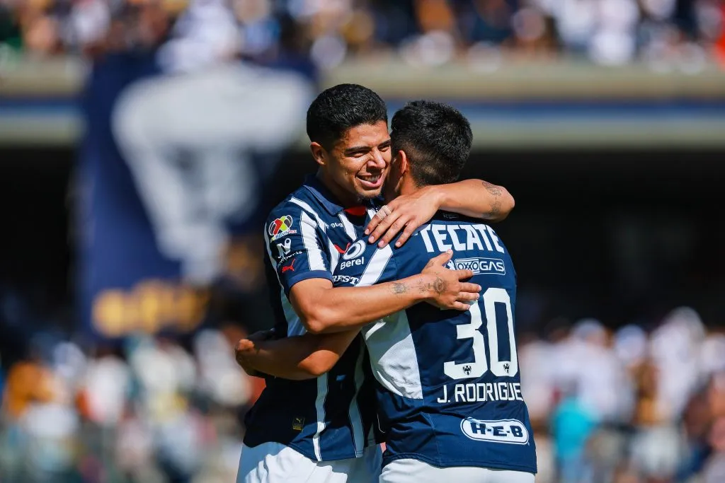 Víctor Guzmán volvió a entrenar tras su lesión (Getty Images)