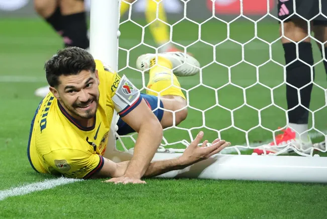 América, sin Henry Martin ante Cruz Azul [Foto: Getty]
