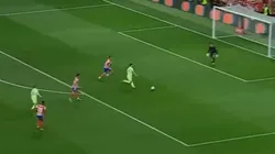 El error en la defensa de Atlético Madrid que le da la victoria de Barcelona