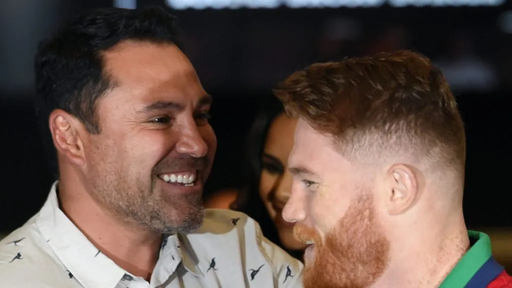 Óscar de la Hoya y Canelo Álvarez mantuvieron una relación muy cercana en el pasado.