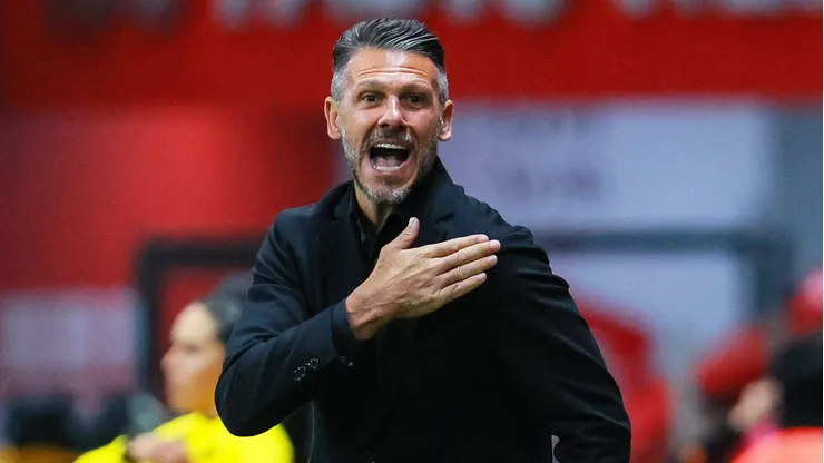 Martín Demichelis tuvo un fuerte cruce con otro referente en River Plate