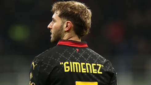 ¿Por qué no juega Santiago Giménez en Milan vs. Fiorentina?