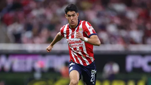 José Castillo no será titular en el duelo de Chivas ante Rayados por el Clausura 2025