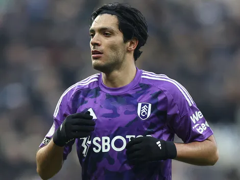 ¿Por qué no juega Raúl Jiménez en Fulham vs. Liverpool?