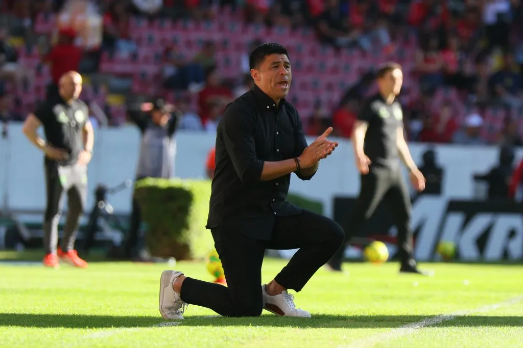 Gonzalo Pineda en el partido de Atlas ante FC Juárez (Getty Images)